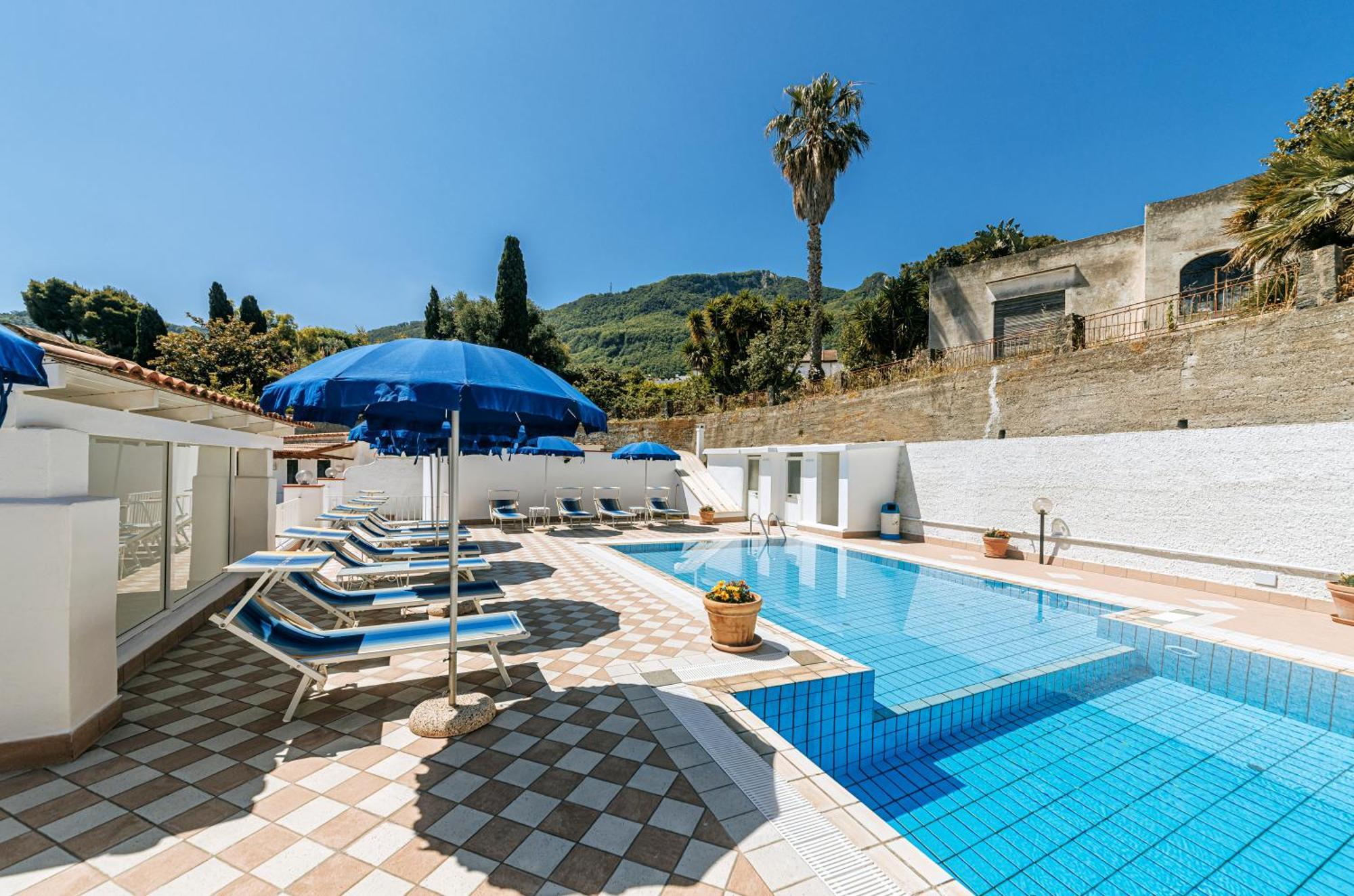 Hotel Villa D'Orta Ίσκια Εξωτερικό φωτογραφία