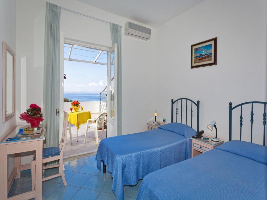 Hotel Villa D'Orta Ίσκια Δωμάτιο φωτογραφία
