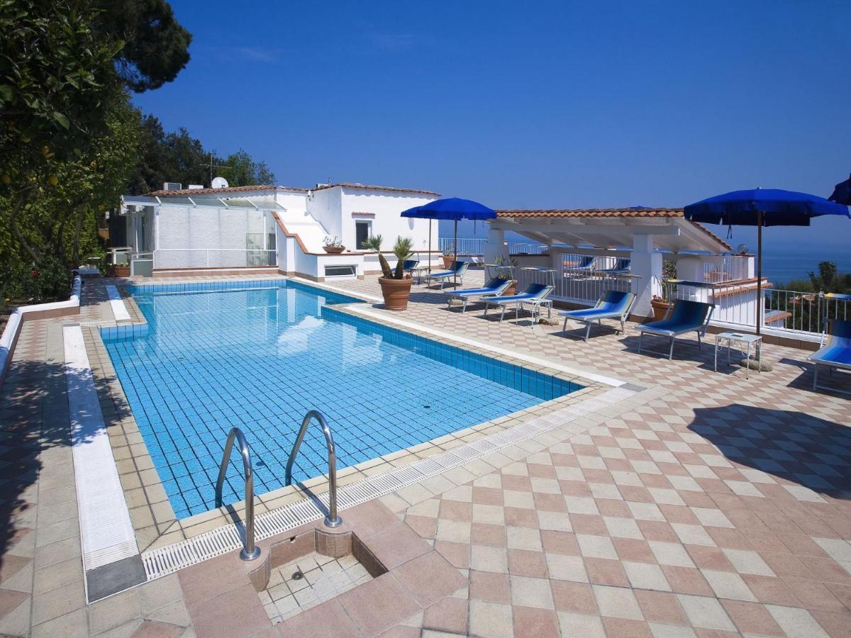 Hotel Villa D'Orta Ίσκια Εξωτερικό φωτογραφία